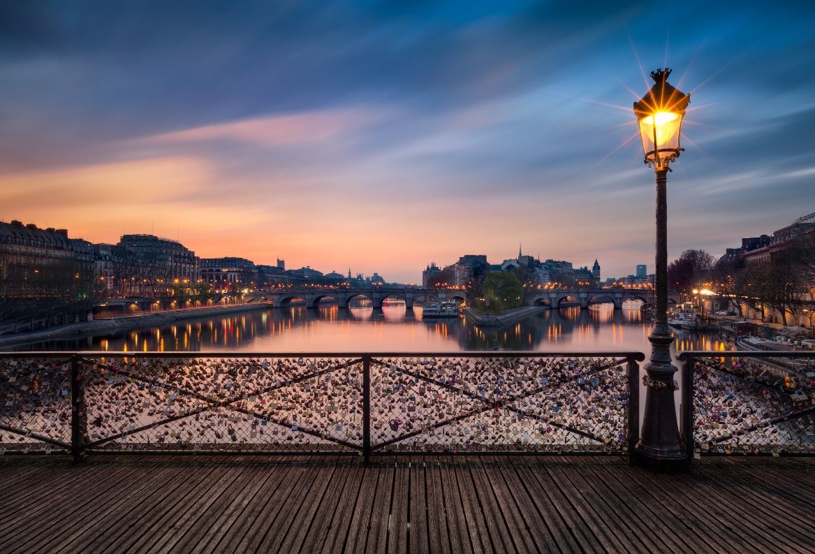 Paris street lamp at dusk